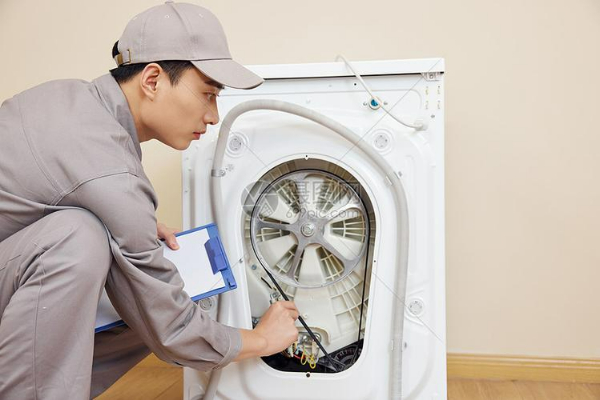 如何正確維修滾筒洗衣機(jī)，延長使用壽命