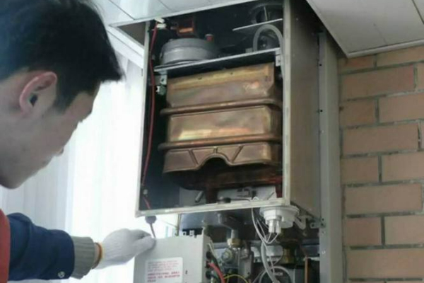 熱水器上水老沒水時，我們該怎么做呢？